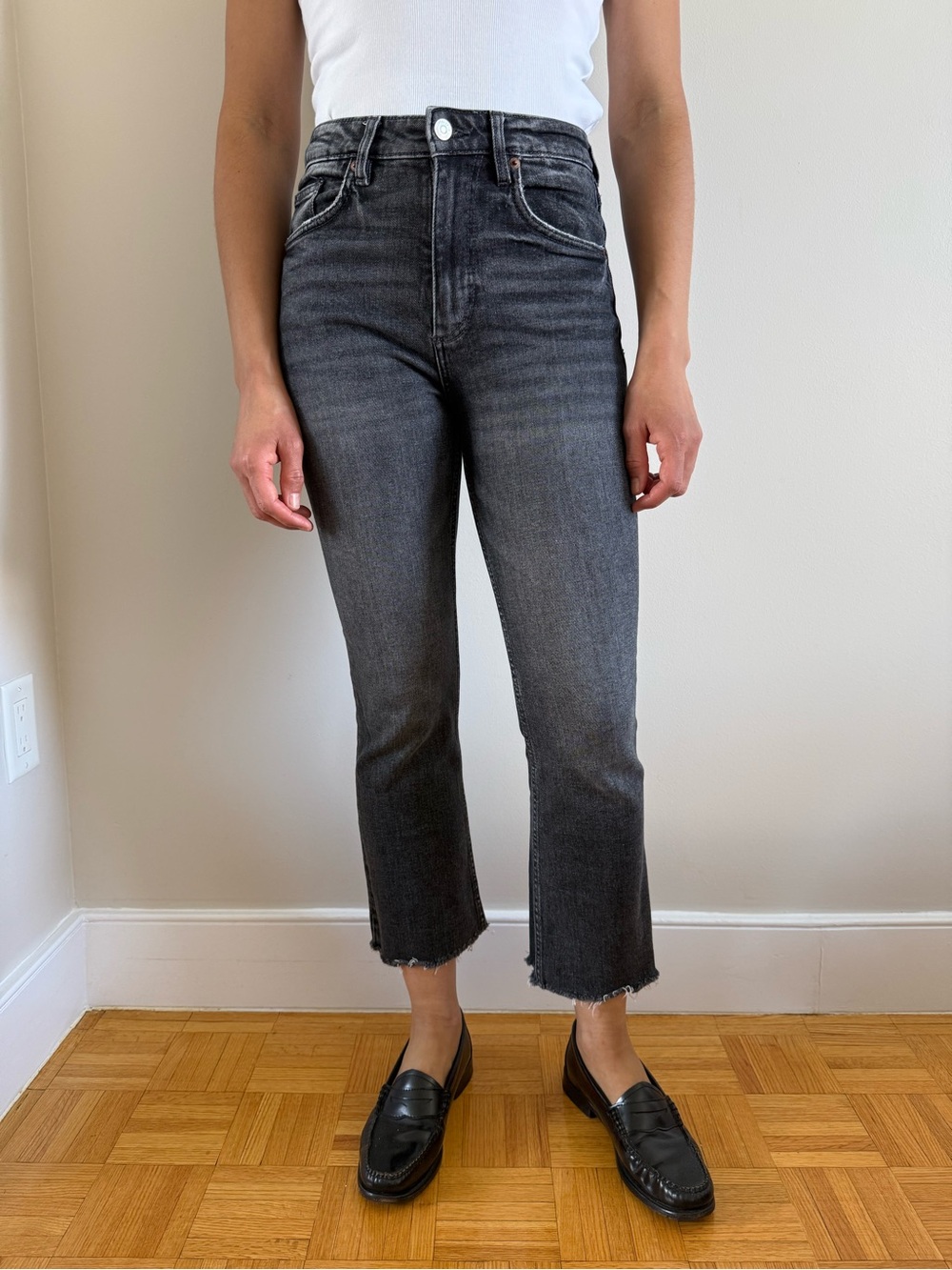 Zara Black/Charcoal High-Rise Cropped Straight Jeans